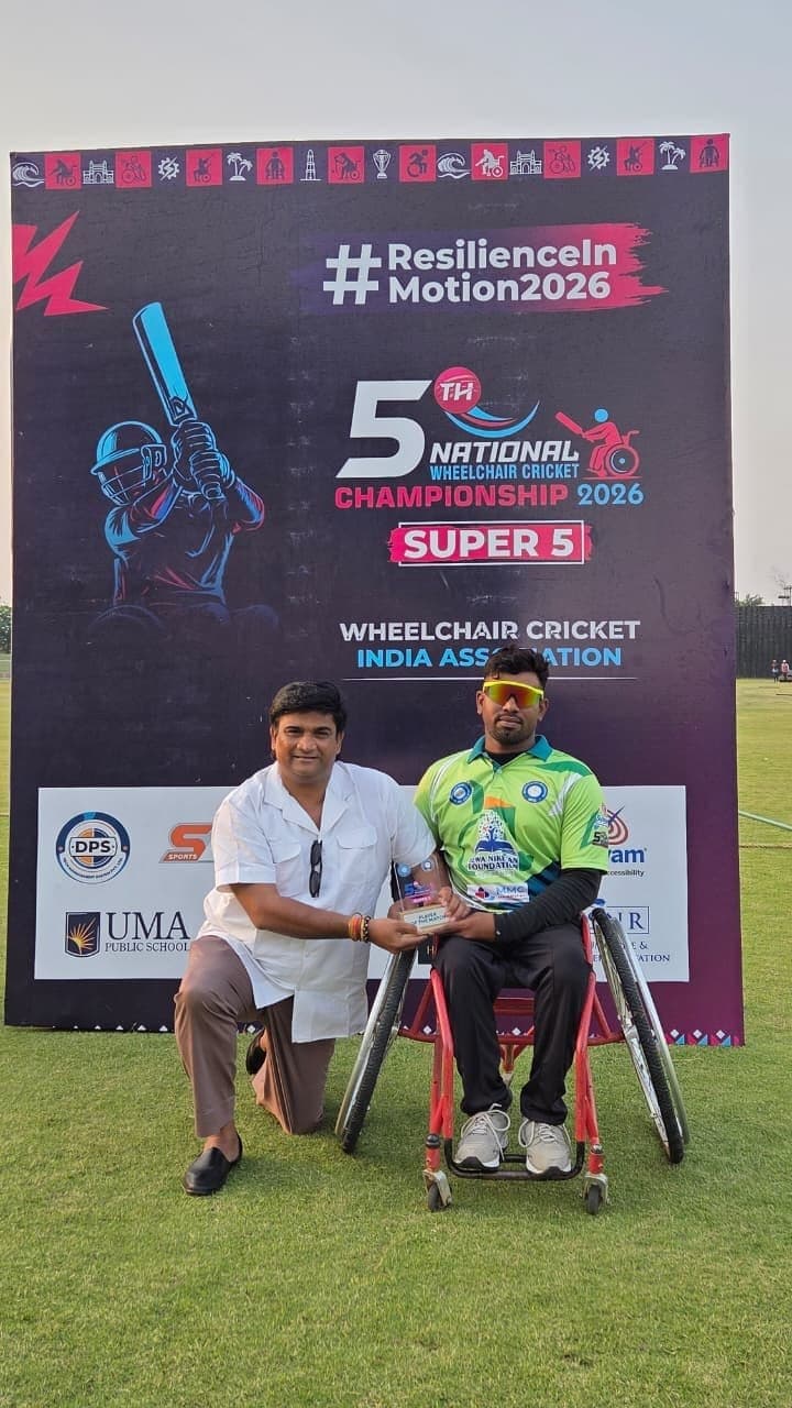Kalla Praveen Kumar at the 5th National Championship backdrop